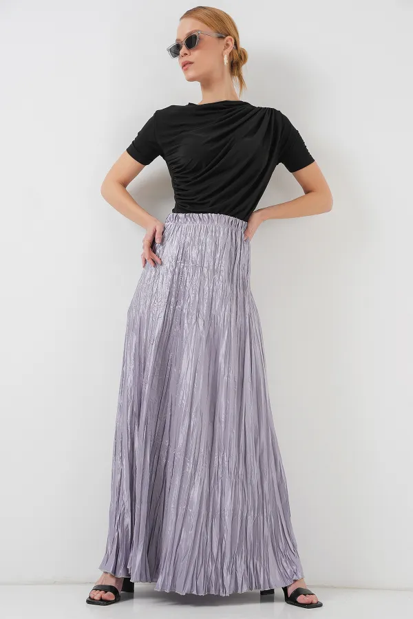 Women's Long Crinkle Shiny Skirt 8034 - Gray