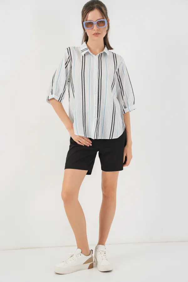 Chemise rayée à manches courtes pour femme 20345 - Bleu clair