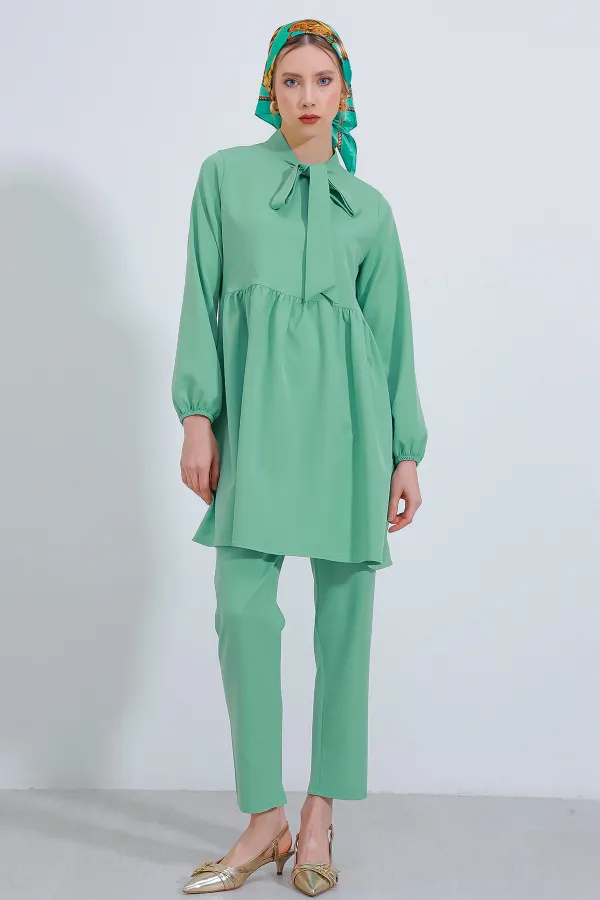 Ensemble pantalon et tunique en maille menthe pour femme 6654