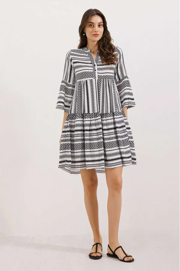1975 ETHNIC PATTERNED DRESS - Black