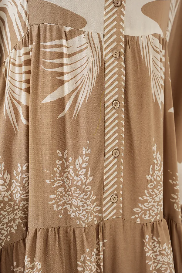 2423 Otantik Desenli Tesettür Elbise - M. Camel