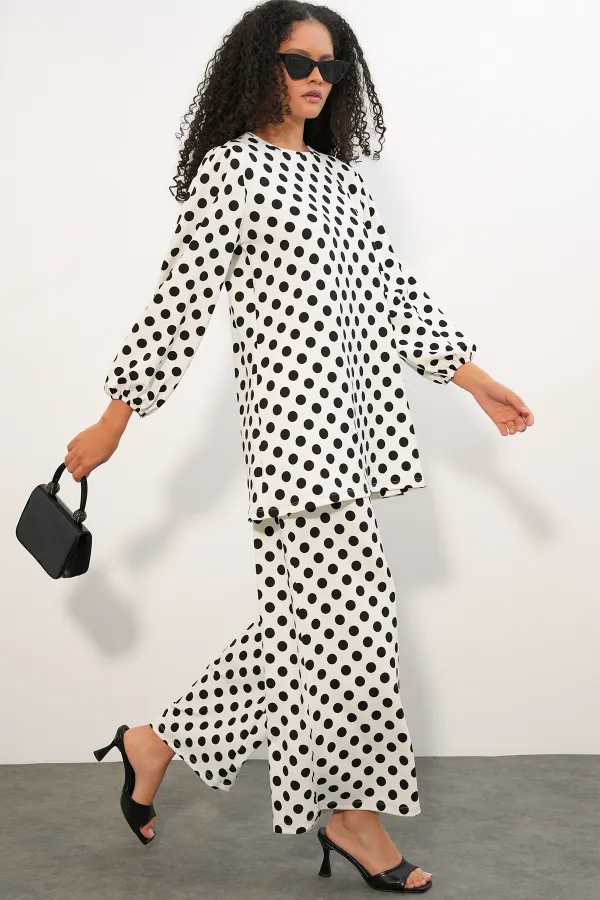 Women's Tunic and Pants Polka Dot Top and Bottom Set 6663 - B. White Women's Tunic and Pants Polka Dot Top and Bottom Set 6663 - B. White
