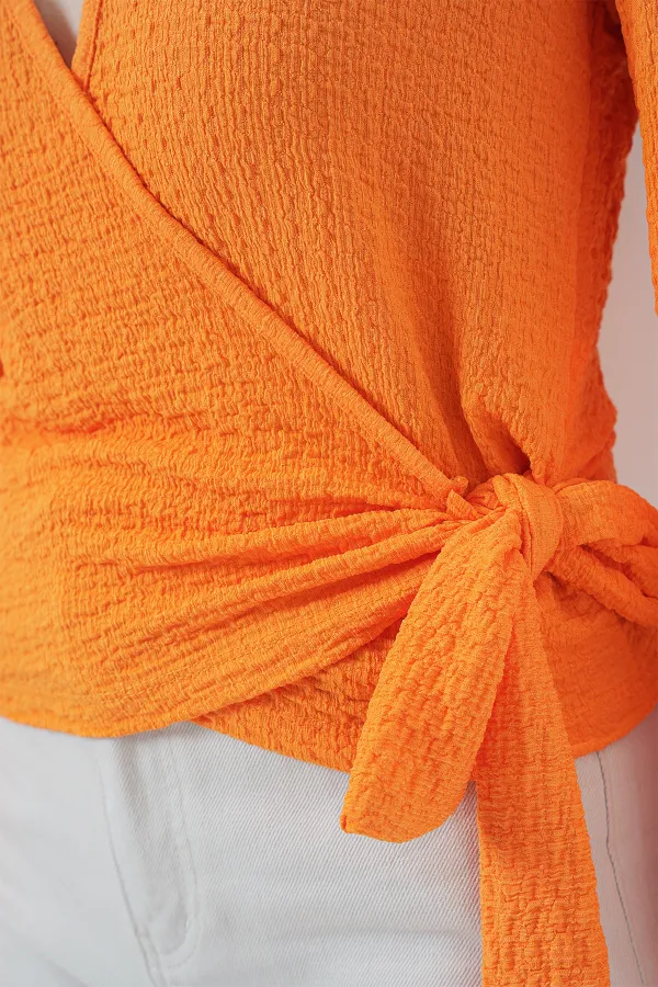 0441 Chemisier cache-cœur en tricot - Orange