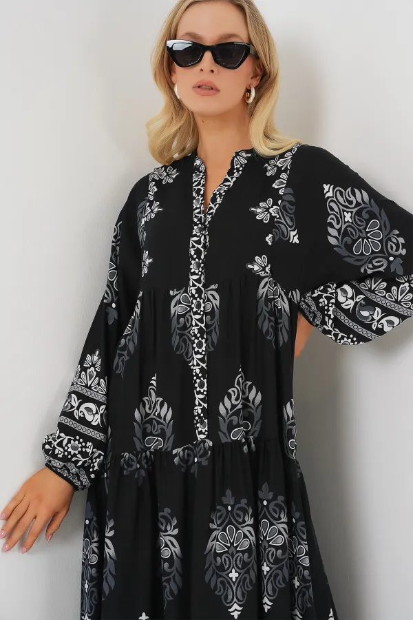 Robe hijab à motifs authentiques 2423 - Noir 11 Robe hijab à motifs authentiques 2423 - Noir 11