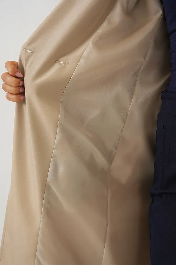 9104 Kruvaze Yaka Astarlı Trençkot - Bej