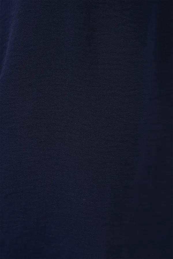 V Yaka Sıfır Kol Bluz 950 - Lacivert