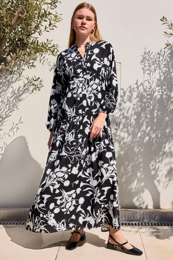 Robe hijab en viscose noire et blanche pour femme 2423