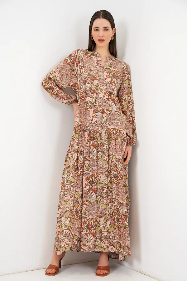 Kadın Desenli Uzun Tesettür Elbise 2585 - Sütlü Kahve