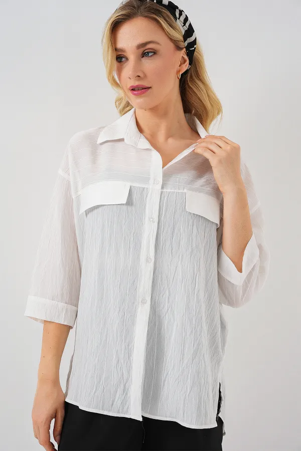 Chemise à manches courtes pour femme avec poches apparentes 20317 - Blanche