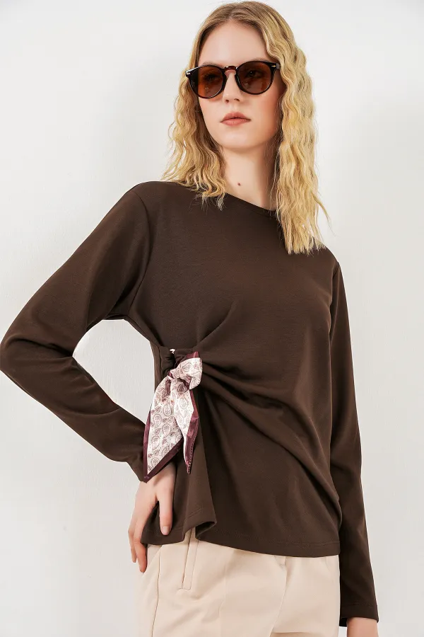 Kadın Fular Detaylu Uzun Kol Bluz 40000 - Kahverengi