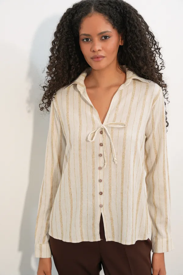 Chemise rayée en lin à lacets pour femme 995 - Écru