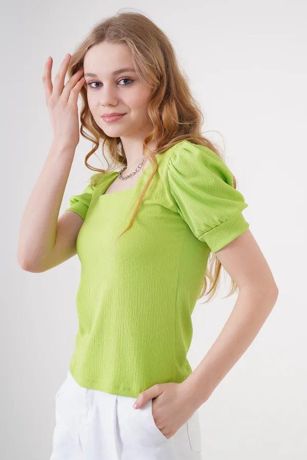 Chemisier tricoté à col carré 0409 - Vert écru