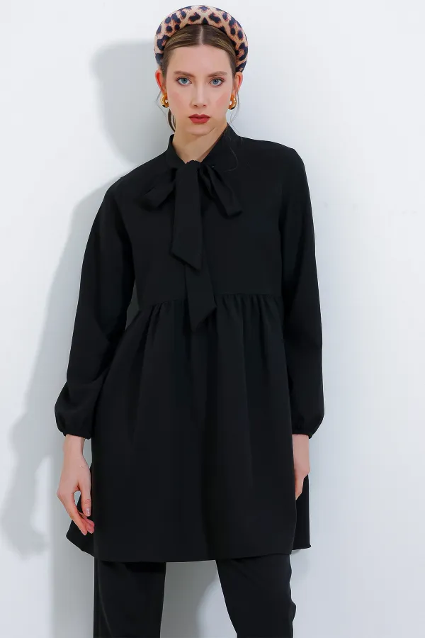 Ensemble pantalon et tunique noirs en maille pour femme 6654