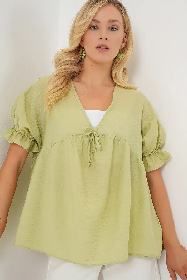 Kadın Önü Bağcıklı Kısa Kol Bluz 962 - E.Yeşil