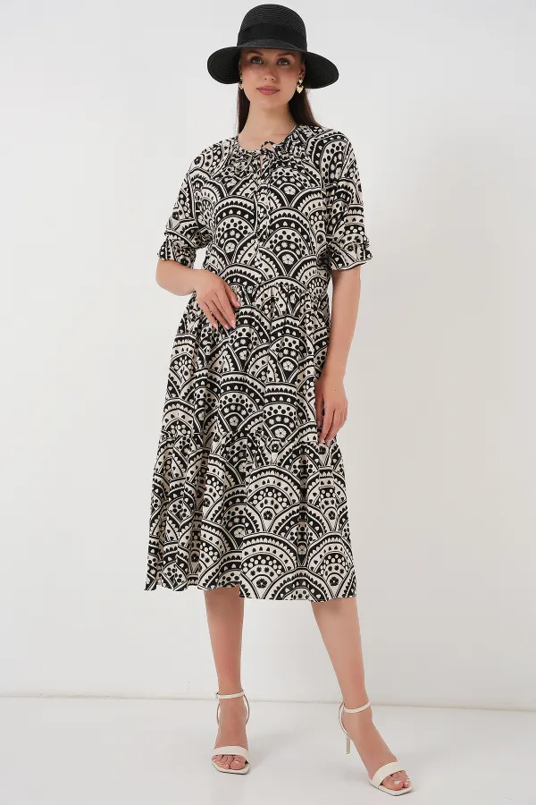 Robe à motifs à manches courtes pour femme 2553 - Noir