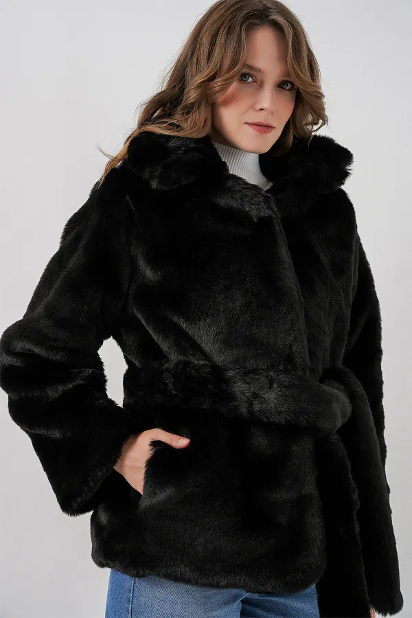 Manteau en fausse fourrure pour femme 5234 - Noir