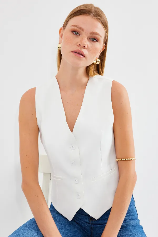 6796 Short Woven Vest - Ecru