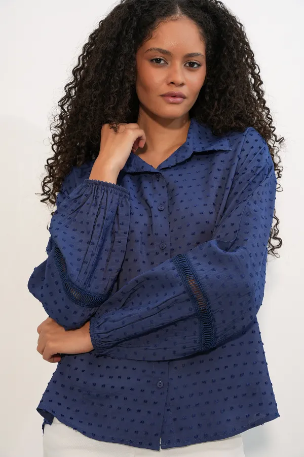 Kadın Oversize Desenli Gömlek 20379 - Lacivert Kadın Oversize Desenli Gömlek 20379 - Lacivert