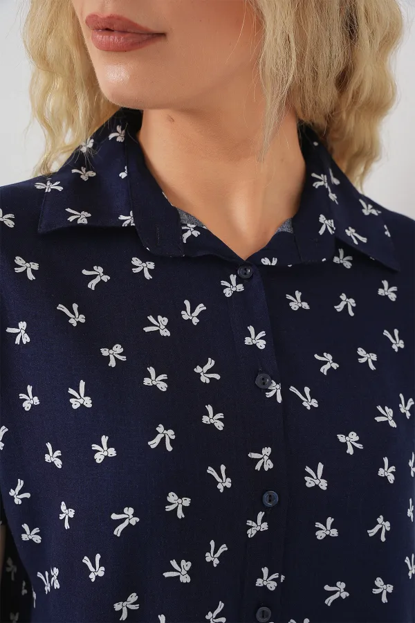 Chemise à manches courtes à motifs pour femme 20310 - Bleu marine