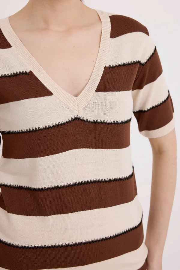 Chemisier rayé crème café à manches courtes pour femme 15869