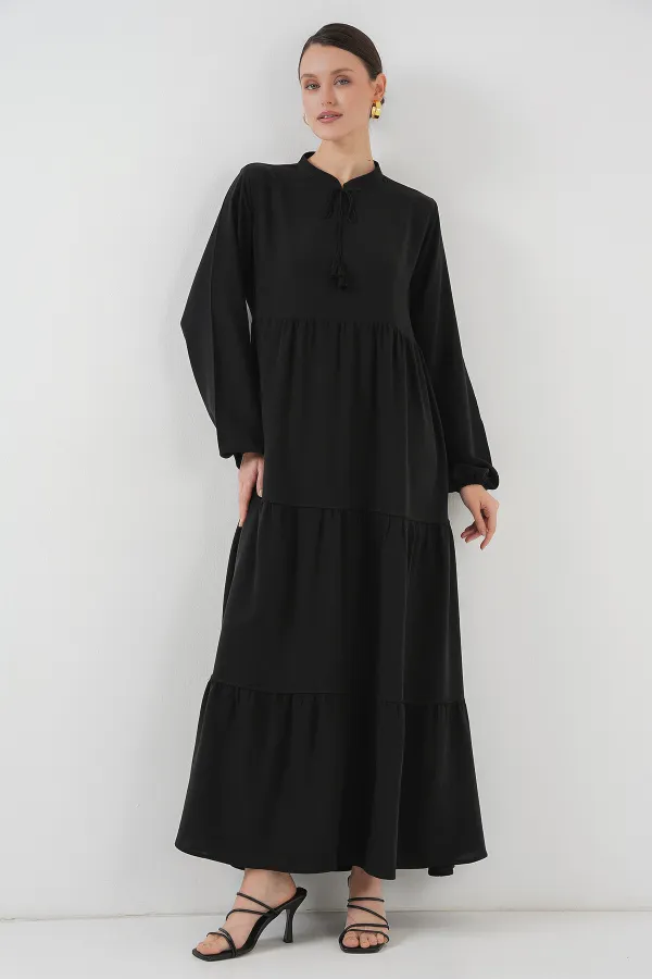 Robe à col lacé T1627 - Noire