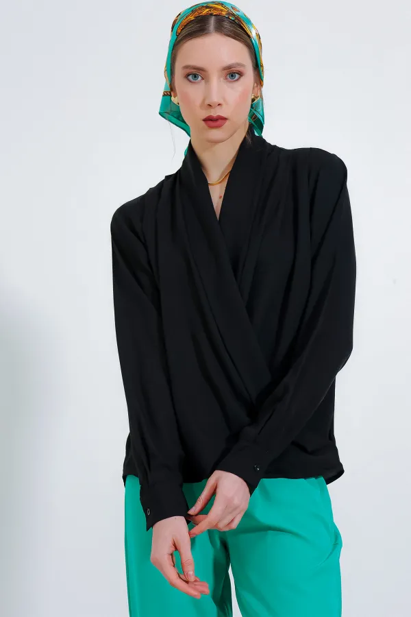 Chemisier drapé en satin noir à col cache-cœur pour femme 0492