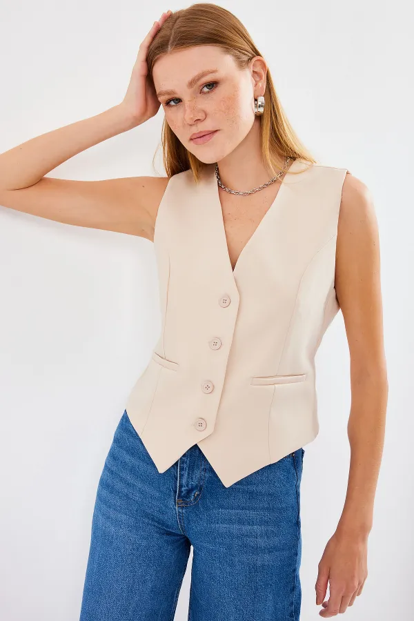 6796 Short Woven Vest - Cream