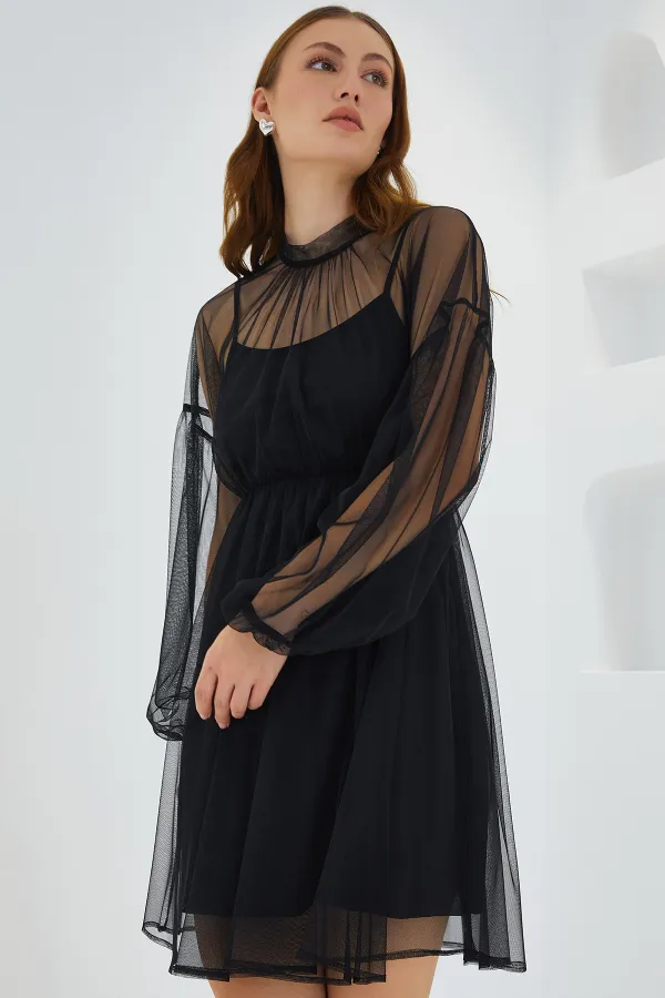 Robe courte noire en tulle pour femme, ornée de détails, référence 2485