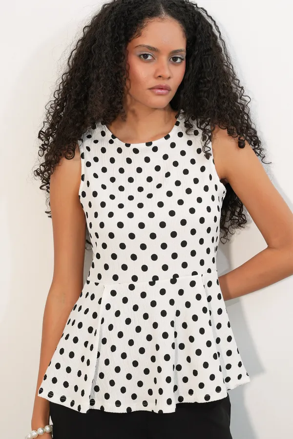 Women's Sleeveless Polka Dot Blouse 40021 - White