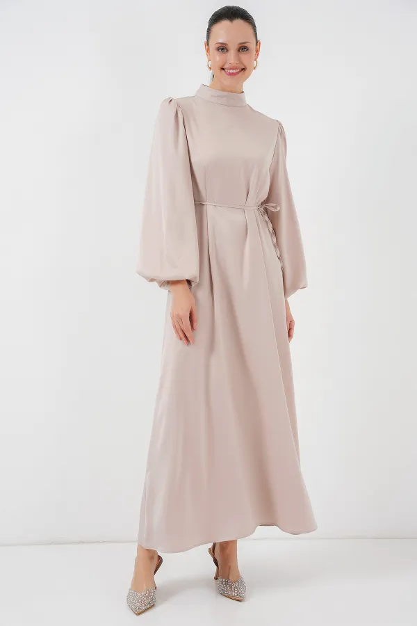 Robe de soirée modeste en satin 2510 - Crème Robe de soirée modeste en satin 2510 - Crème