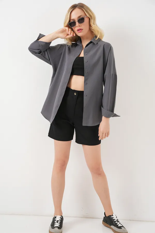 Kadın Gri Düz Oversize Uzun Basic Gömlek 3900