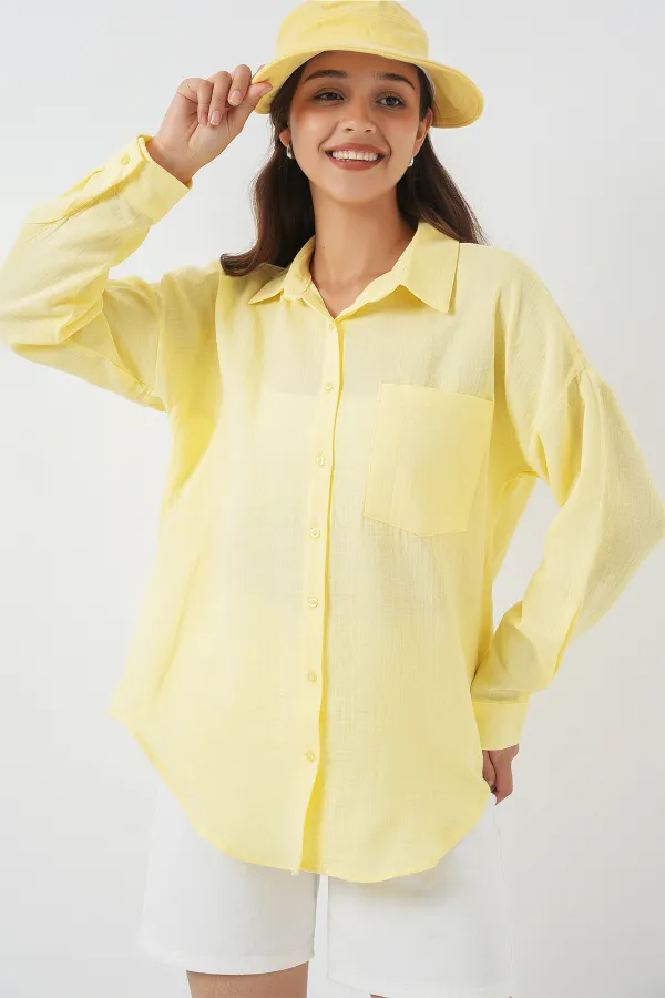 Chemise oversize en lin à poche unique 20153 - Jaune clair Chemise oversize en lin à poche unique 20153 - Jaune clair