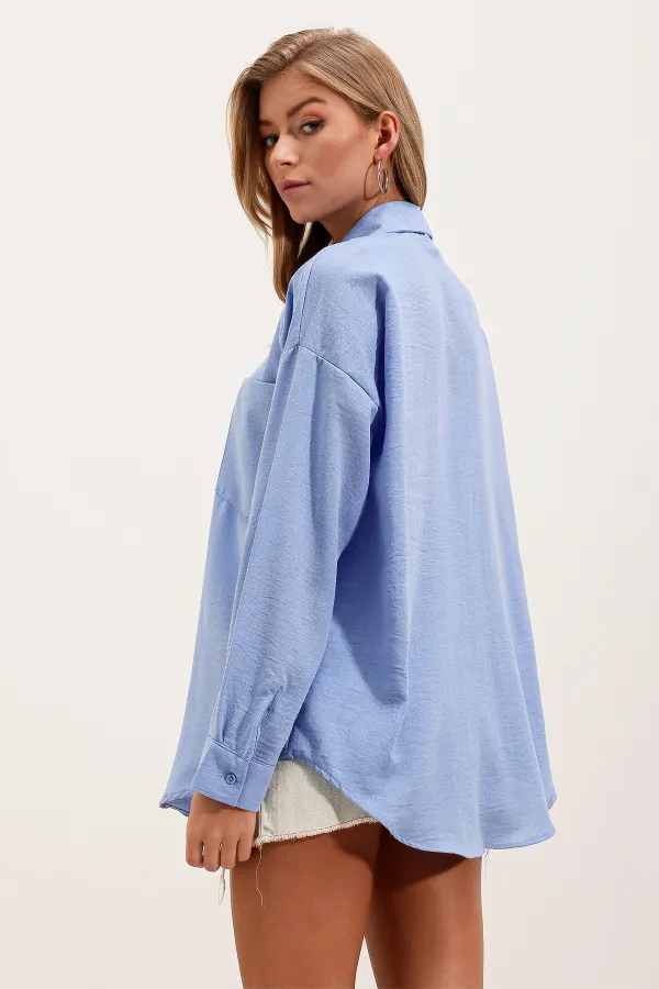 Chemise oversize en lin à poche unique 20153 - Bleue