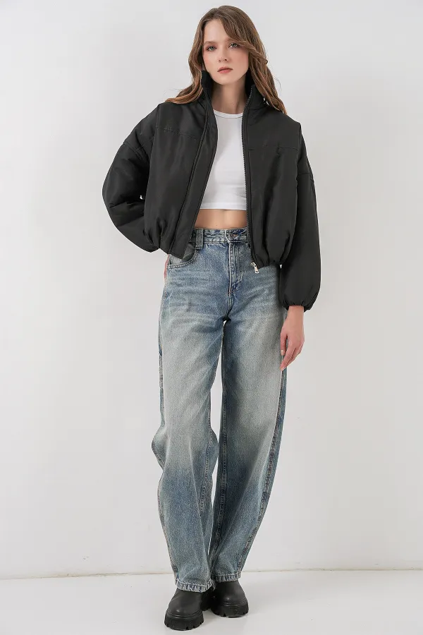 5124 Doudoune noire à col montant