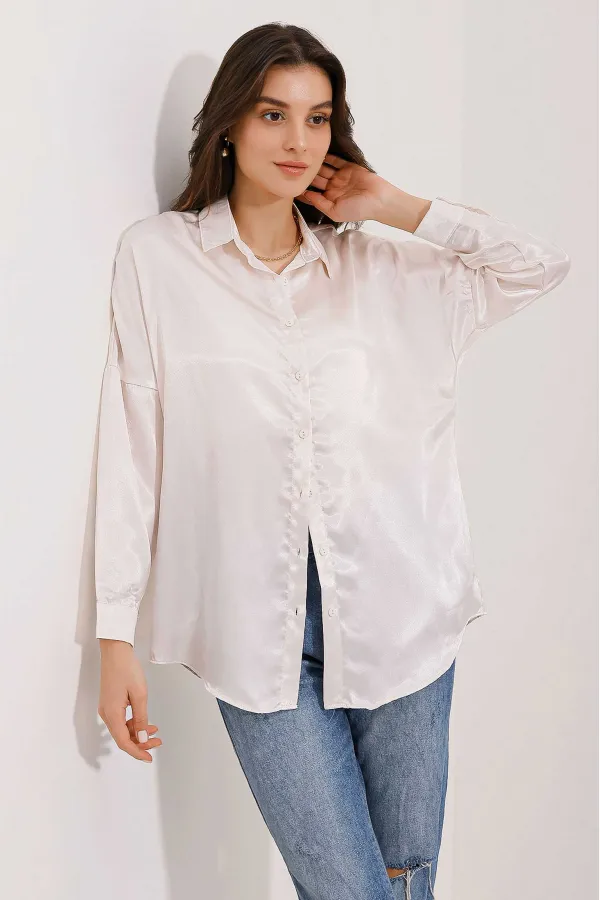 Chemise oversize en satin beige (réf. 3985)