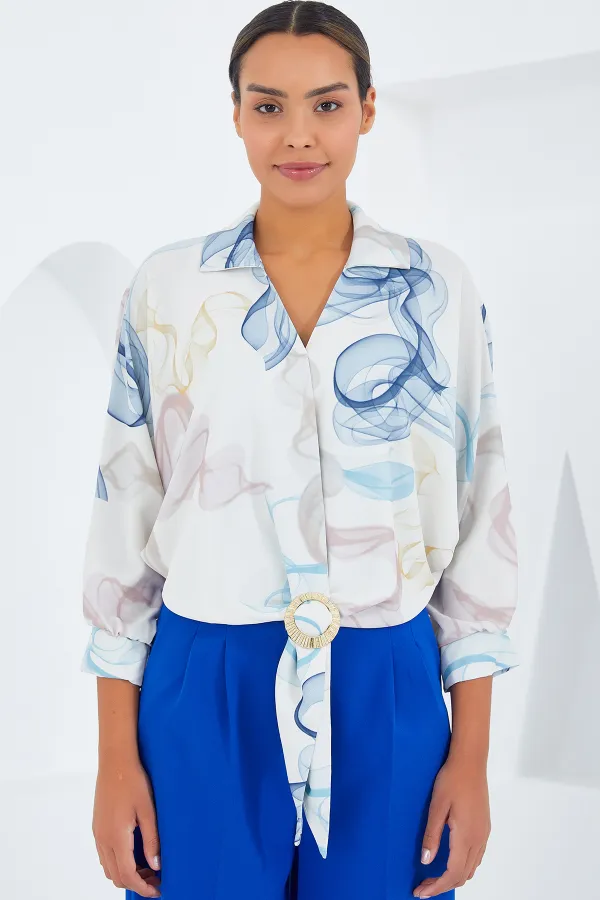 Chemise courte fluide oversize en satin pour femme 906 - Bleu