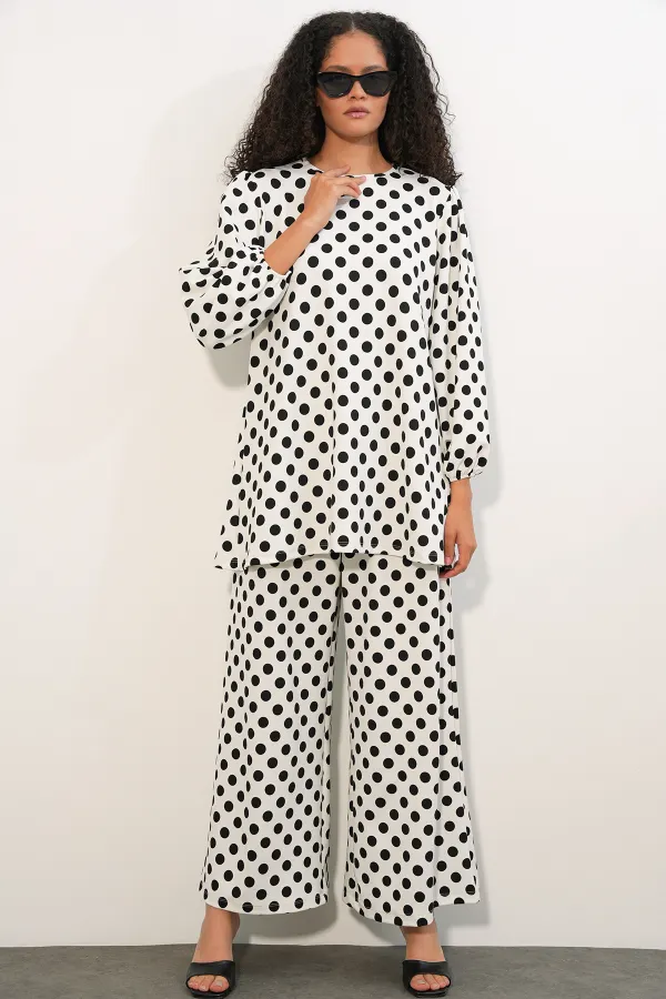 Women's Tunic and Pants Polka Dot Top and Bottom Set 6663 - B. White Women's Tunic and Pants Polka Dot Top and Bottom Set 6663 - B. White