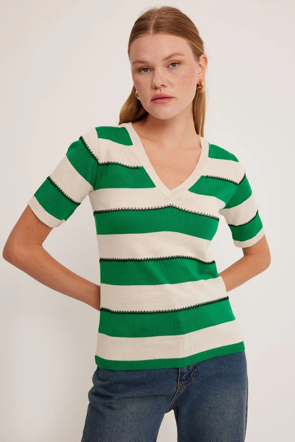 Chemisier rayé vert et blanc à col en V pour femme 15869