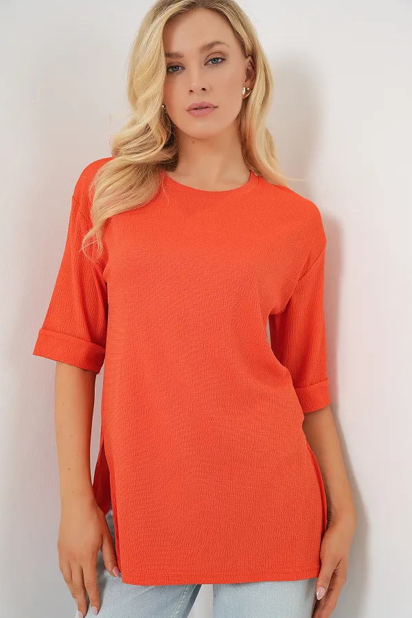 4332 Yanı Yırtmaçlı Örme Tişört - Turuncu