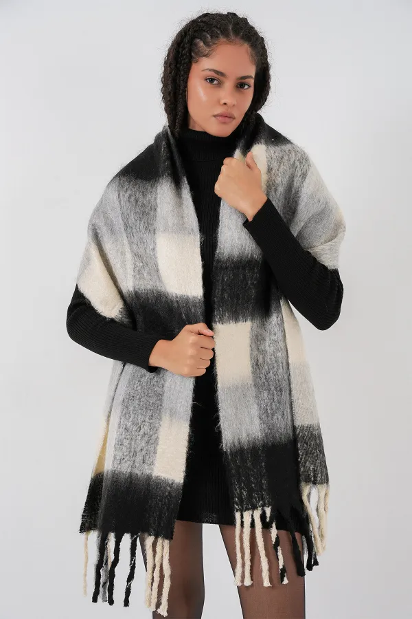 Kadın Yumuşak Dokulu Kalın Şal Atkı 15951 - A.Siyah