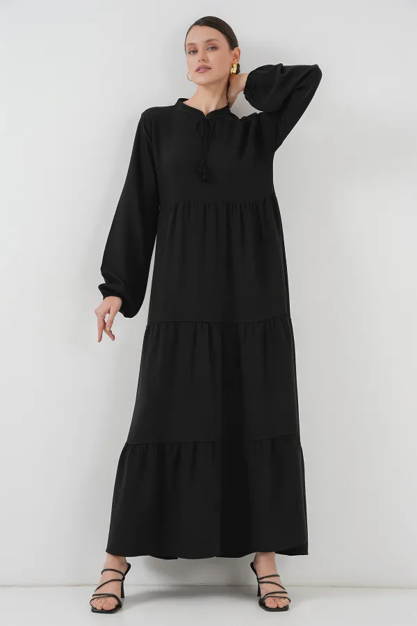 Robe à col lacé T1627 - Noire