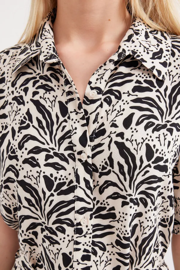 Robe courte en viscose à manches courtes 2213 - Noir