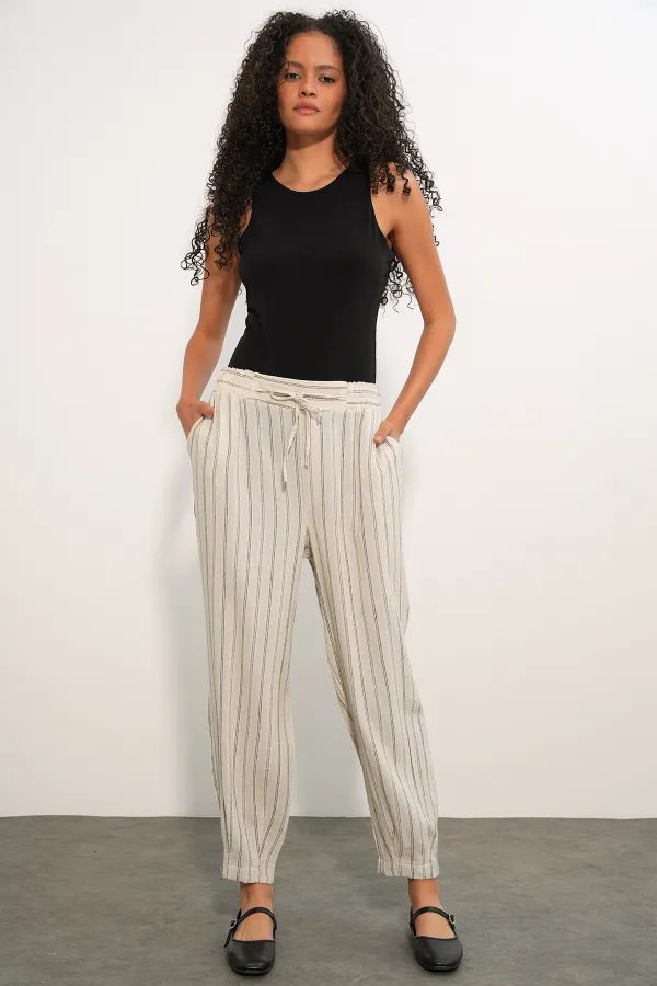 Pantalon rayé en lin pour femme 30102 - Noir