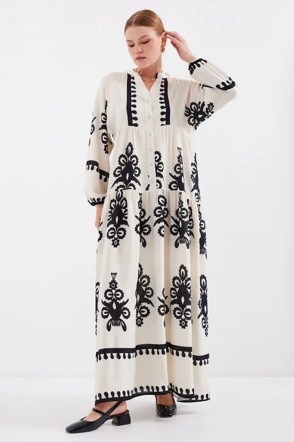 Robe hijab à motifs authentiques 2423 - Taille M, couleur crème
