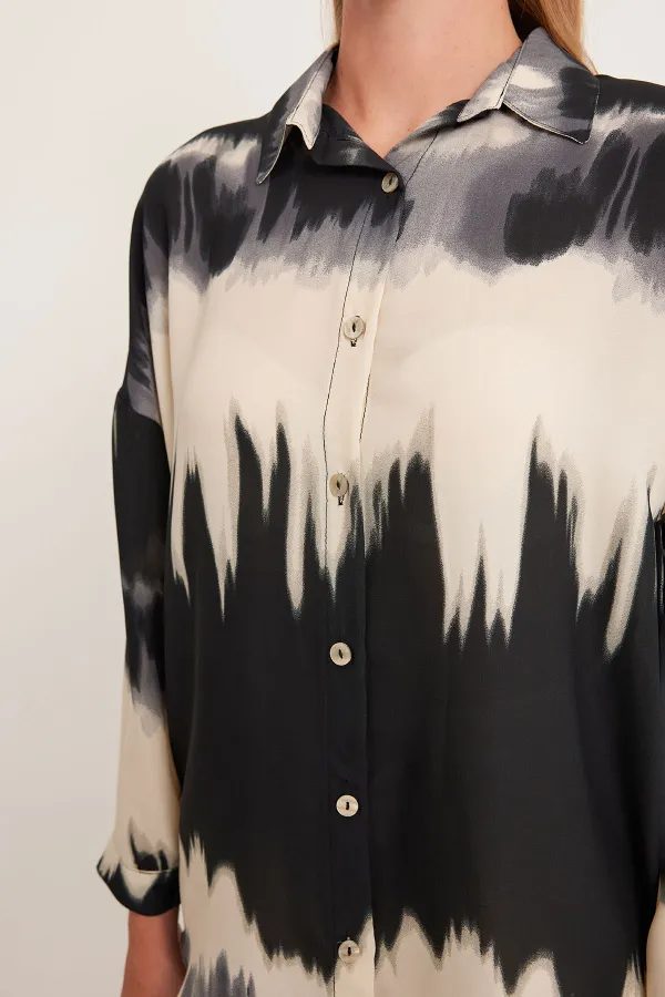 Chemise oversize à motifs orange et noirs pour femme 5923