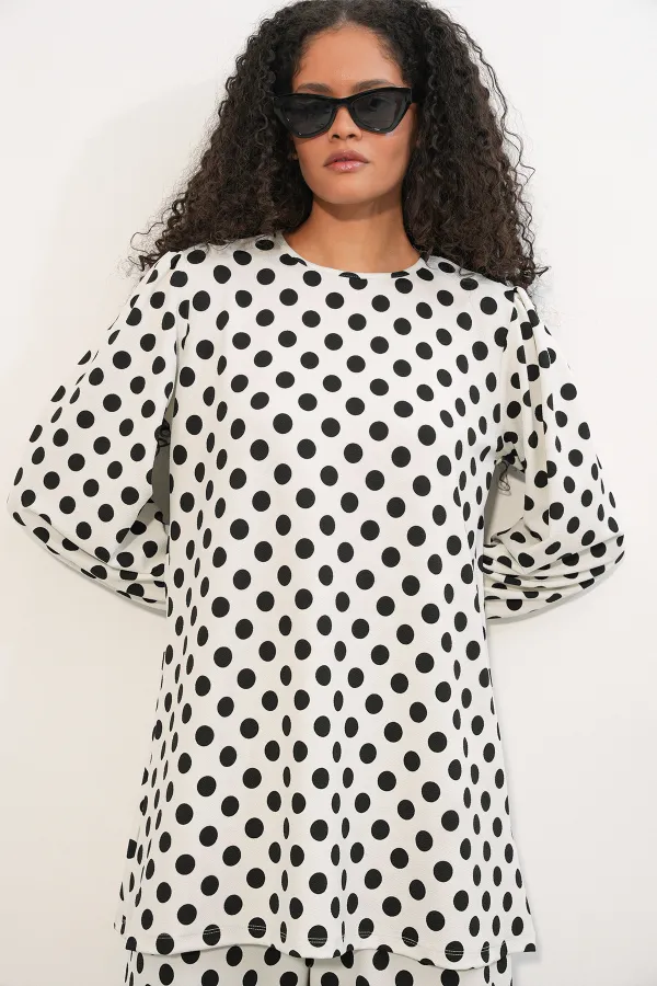 Women's Tunic and Pants Polka Dot Top and Bottom Set 6663 - B. White Women's Tunic and Pants Polka Dot Top and Bottom Set 6663 - B. White