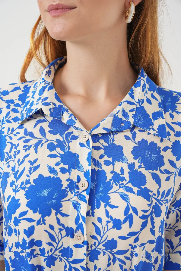 Robe à manches courtes à motifs pour femme 2560 - Saks