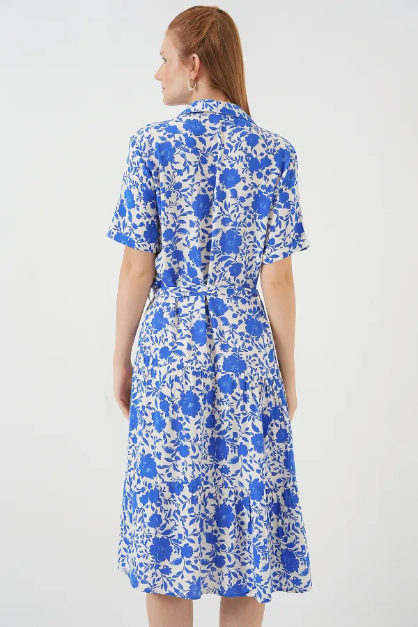 Robe à manches courtes à motifs pour femme 2560 - Saks