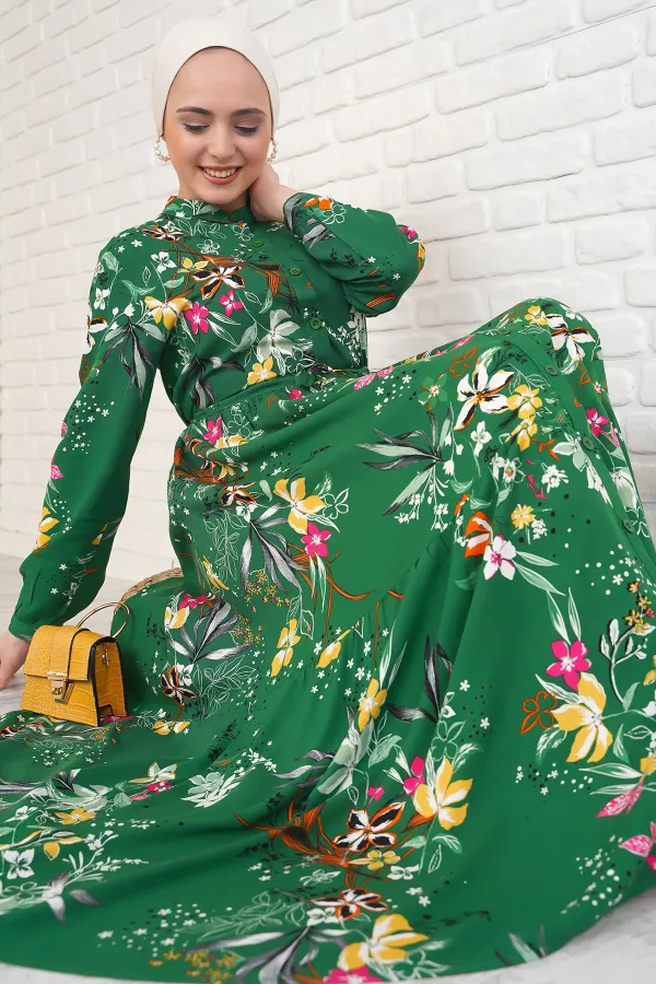 2144 Hakim Yaka Tesettür Elbise - Zümrüt Yeşili