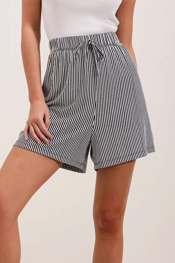 5329 Striped Shorts - Black